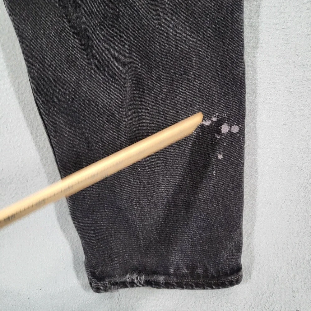 Levi's 550 Jeans Men's 40x32 Black Denim Relaxed Fit Washed Distressed Pockets C